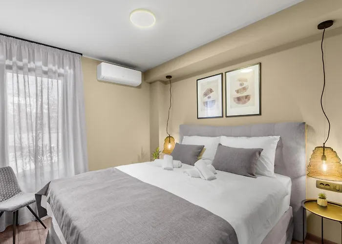 With Bubble Bath In Istria Vila *