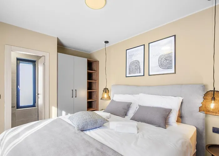 With Bubble Bath In Istria * Karigador